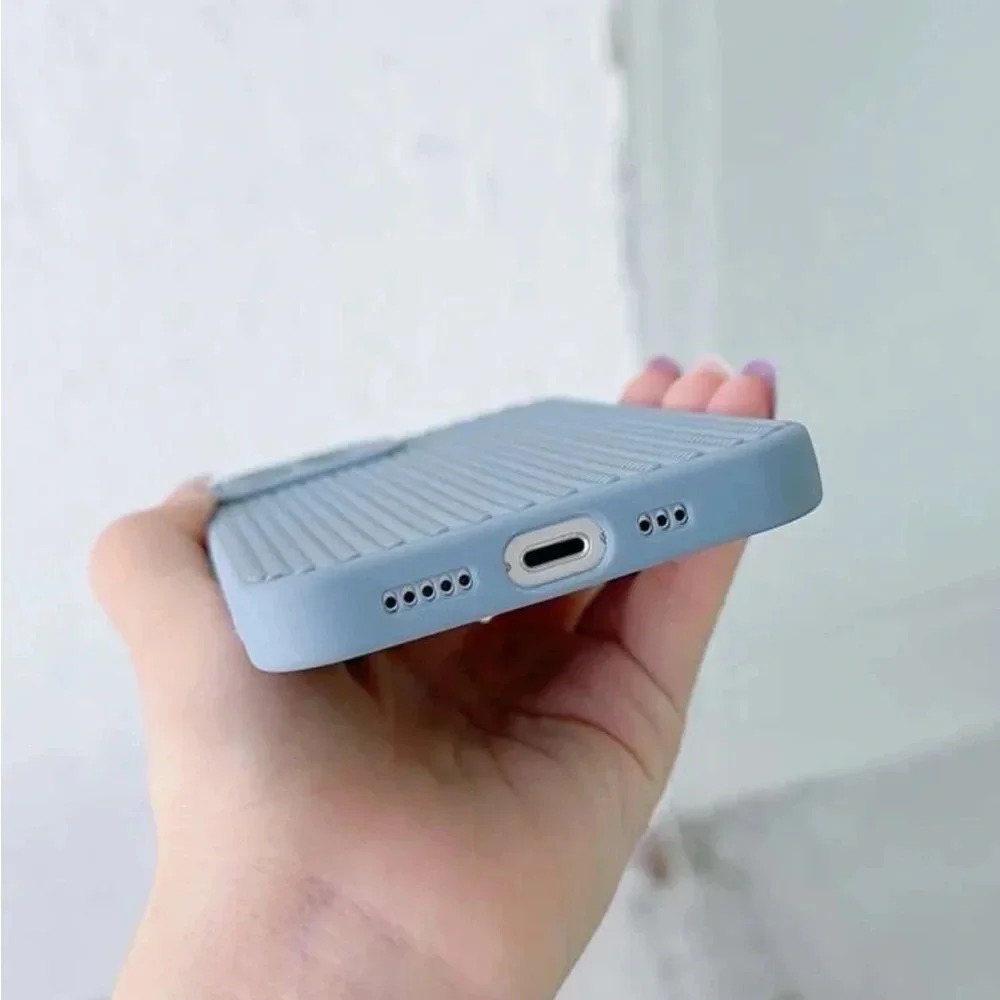 ⚠️Clearance iPhone 14/Pro/Pro Max Blue Textured Phone Case - Picture 3 of 4